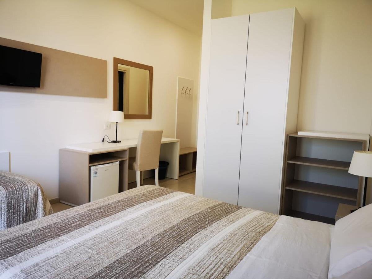 Hotel Jonio Lido di Noto Екстер'єр фото
