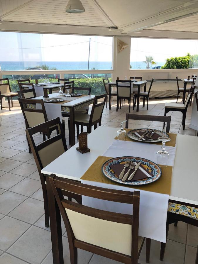 Hotel Jonio Lido di Noto Екстер'єр фото