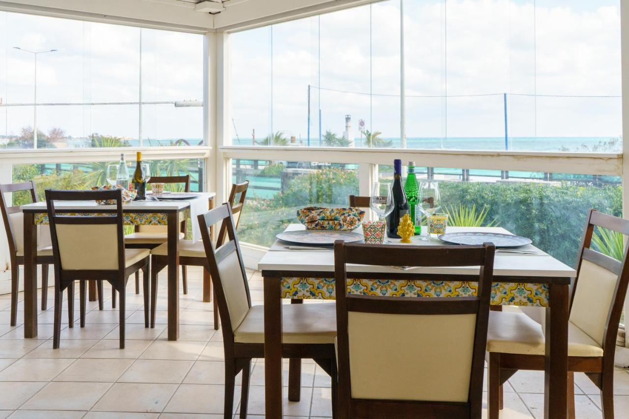 Hotel Jonio Lido di Noto Екстер'єр фото