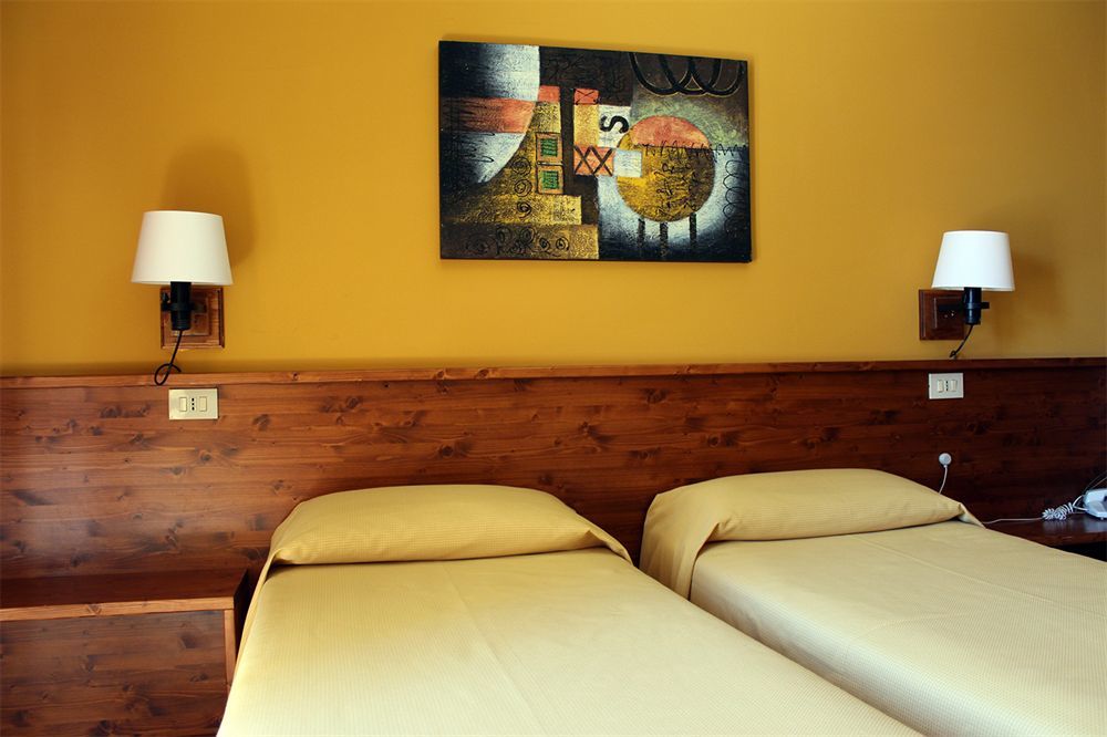 Hotel Jonio Lido di Noto Екстер'єр фото